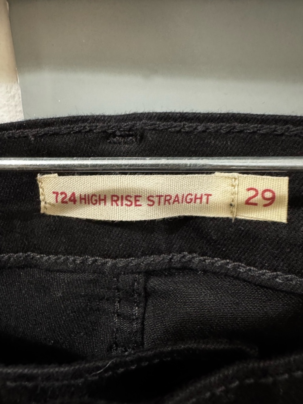 Levi's Women's High-Rise Black Straight Jeans - Picture 3 of 3